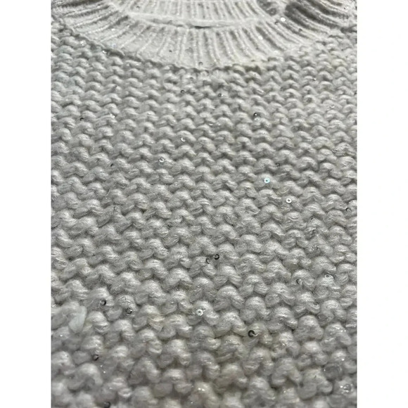 Lyla and Luxe sequin knit sweater. Large - Picture 3 of 4